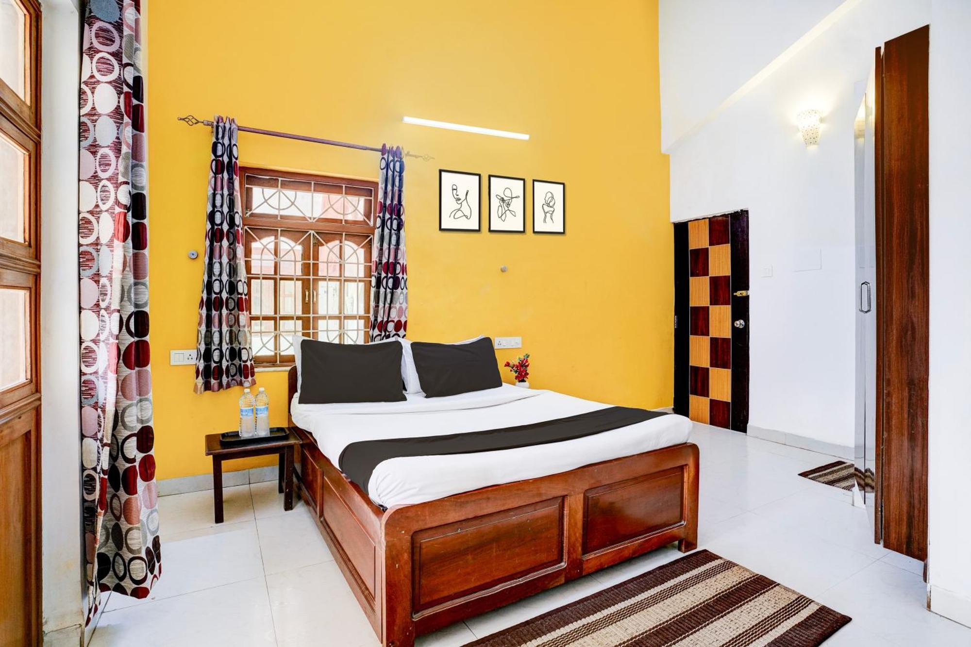 Oyo Flagship Triple Beach Guest House Benaulim Luaran gambar