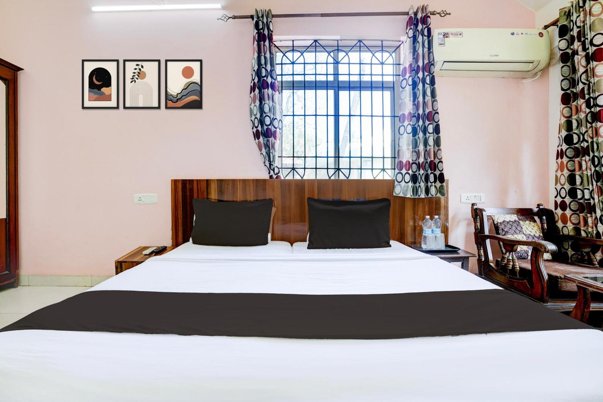 Oyo Flagship Triple Beach Guest House Benaulim Luaran gambar