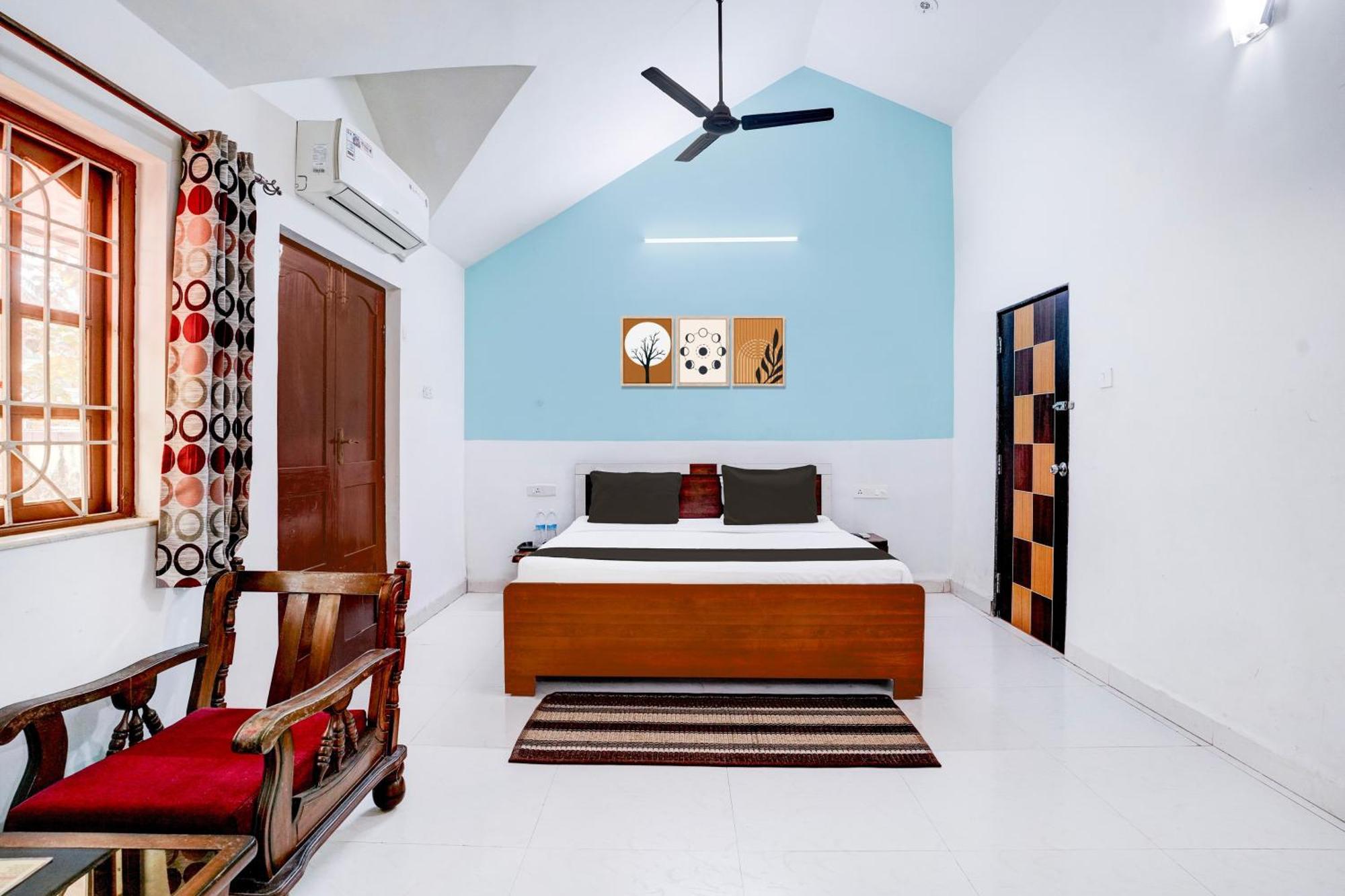 Oyo Flagship Triple Beach Guest House Benaulim Luaran gambar